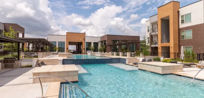 Potranco Commons