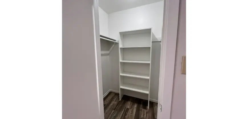 Preserve Hyde Park-Fiesta Place