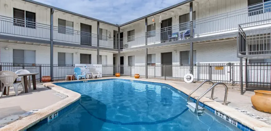 Preserve Hyde Park-Fiesta Place