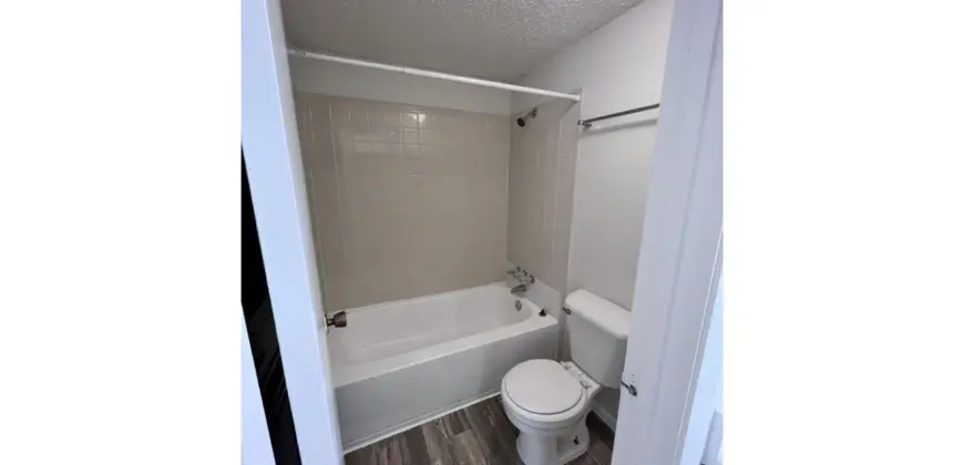 Preserve Hyde Park-Fiesta Place