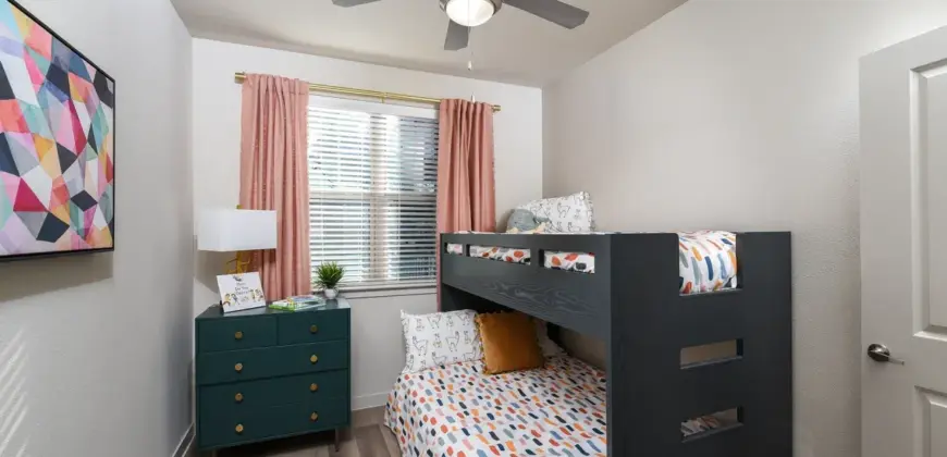 Residences At Decker