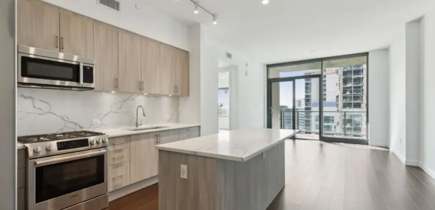 Residences At Park District