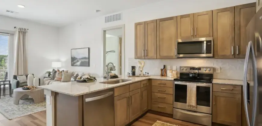 Residences At Promontory