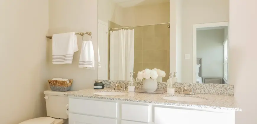 Residences At Rayzor Ranch
