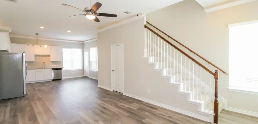 Residences At Rayzor Ranch (TH)