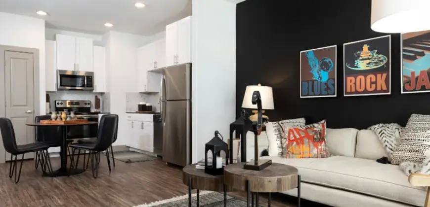 Residences At Saltillo