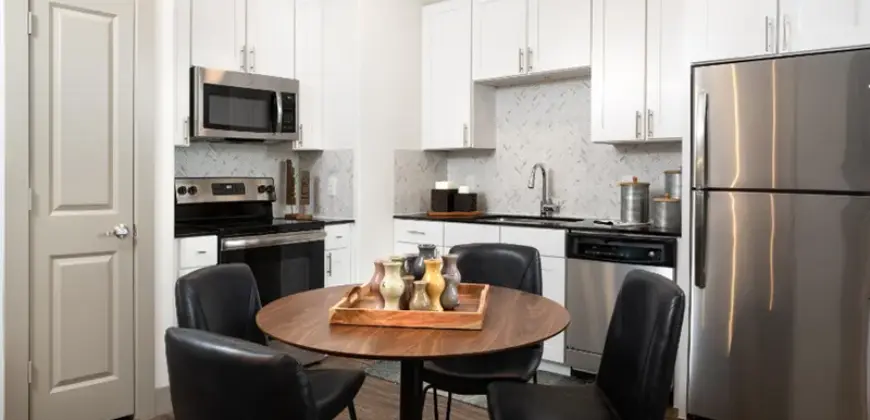 Residences At Saltillo