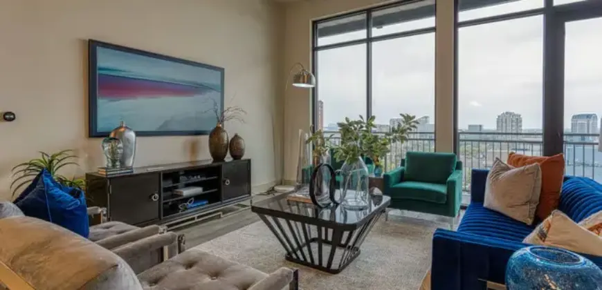 Residences At The Grove