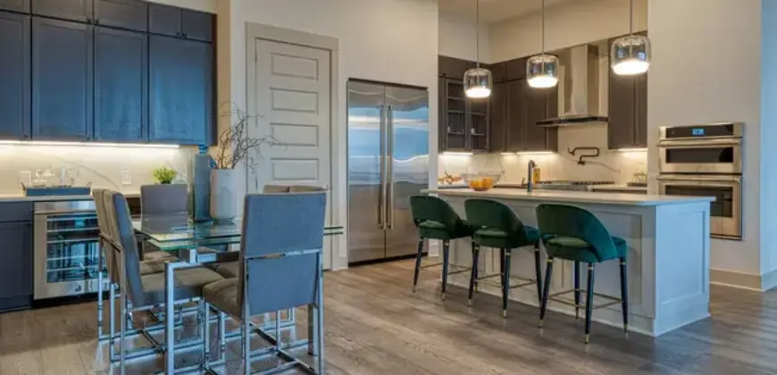 Residences At The Grove