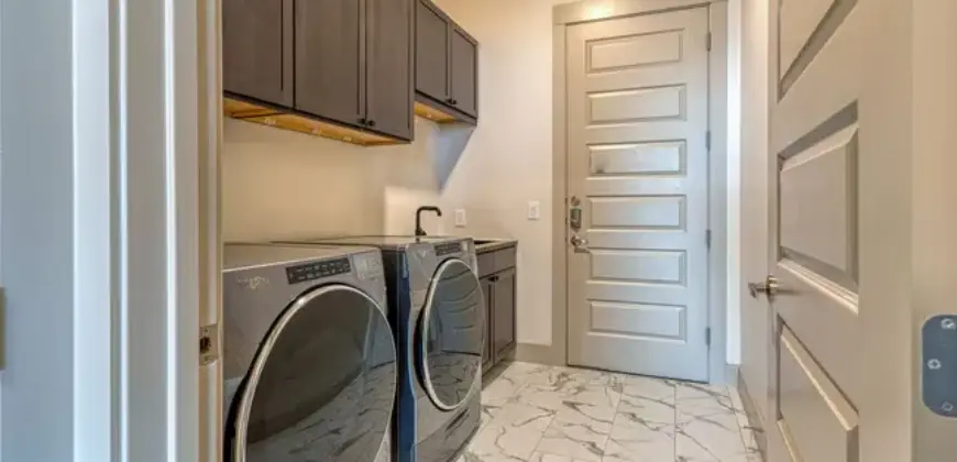 Residences At The Grove