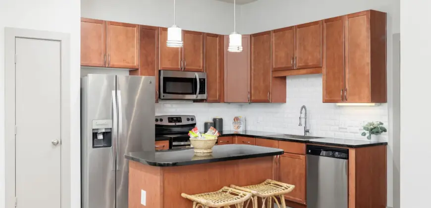 Residences At The Triangle