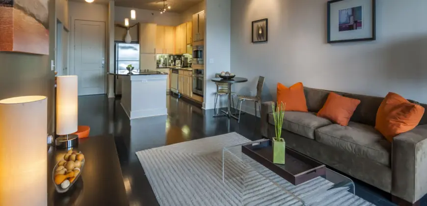 Residences At The Triangle