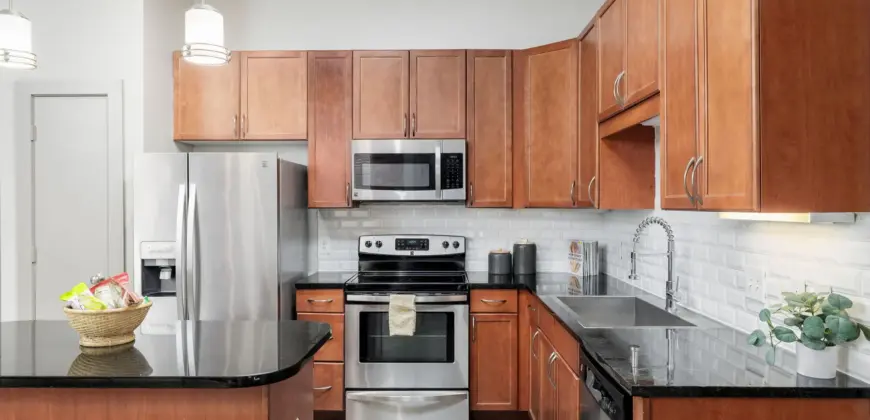 Residences At The Triangle