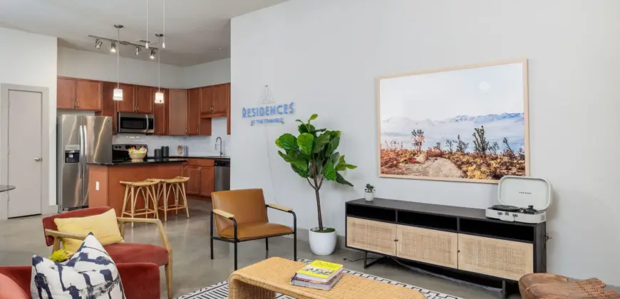 Residences At The Triangle