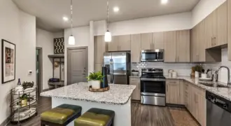 Shoreview Flats