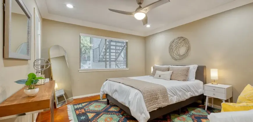 South Congress Square