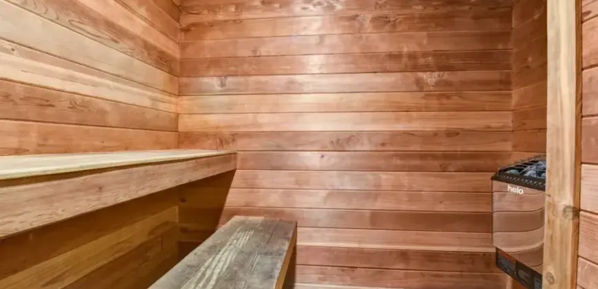 Teakwood At Seabrook