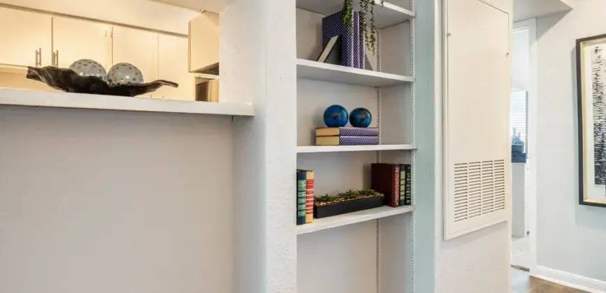 The Beverly At Clear Lake