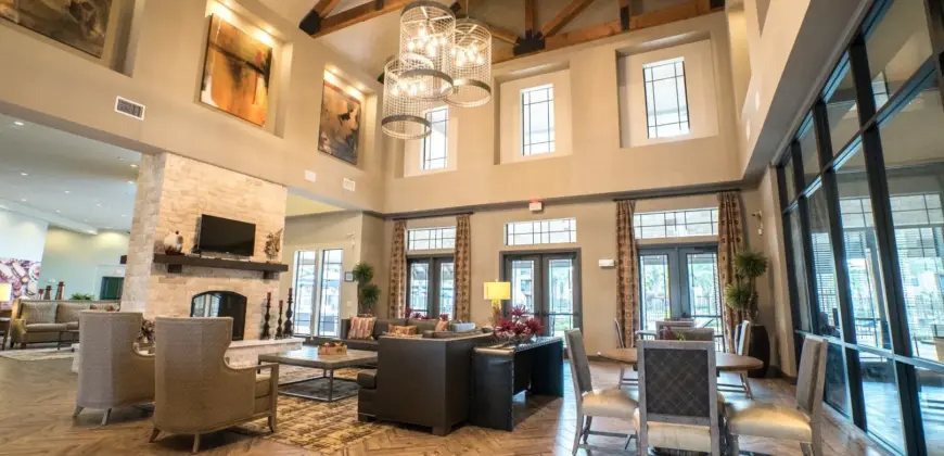 The Commons At Hollyhock