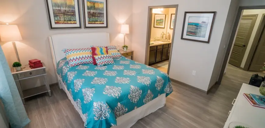 The Commons At Hollyhock