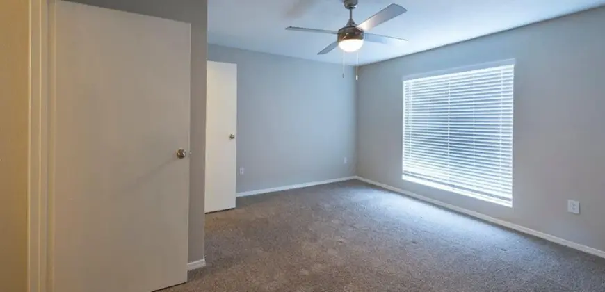 The Gateway At Ellington