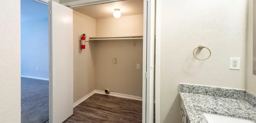 The Gateway At Ellington