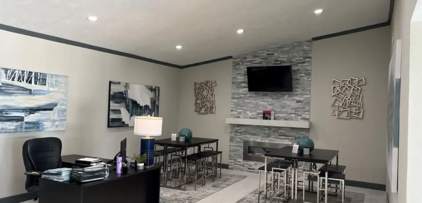 The Gateway At Ellington