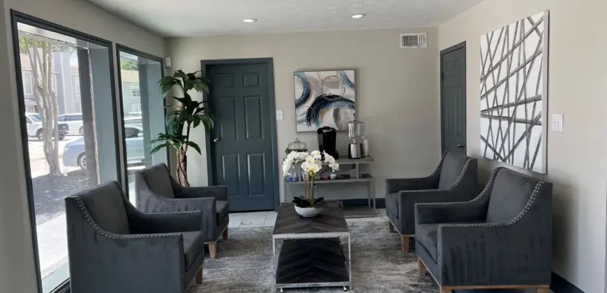 The Gateway At Ellington