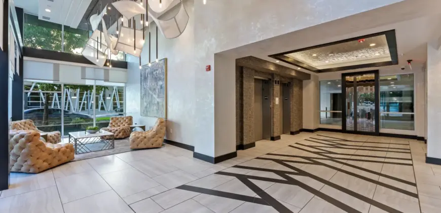 The Grand At Domain