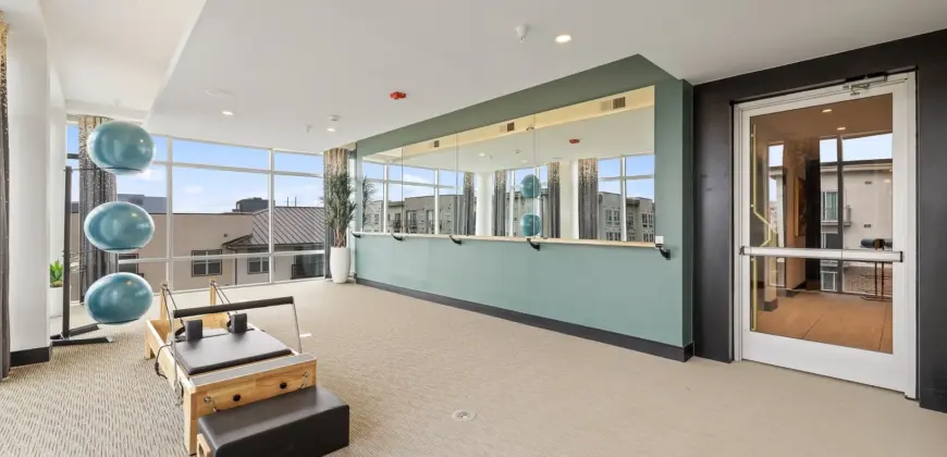 The Grand At Domain