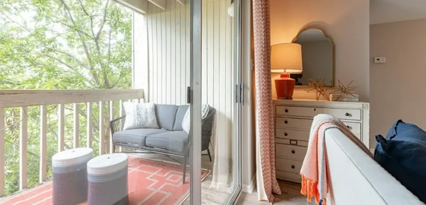 The Grove At Northwest Hills