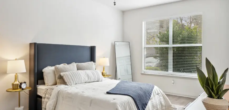 The Henry At Deerbrook