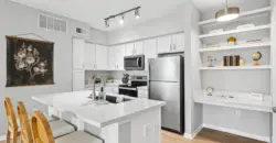 The Henry At Woodland Hills