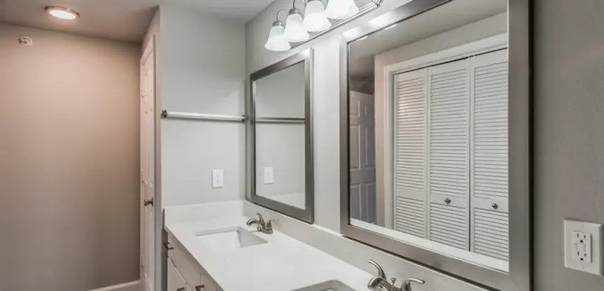 The Knox At Westchase