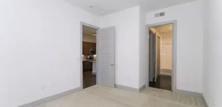 The Landing At Centreport
