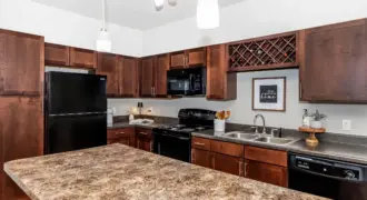 The Landings At Creekside