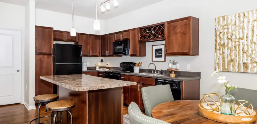 The Landings At Creekside