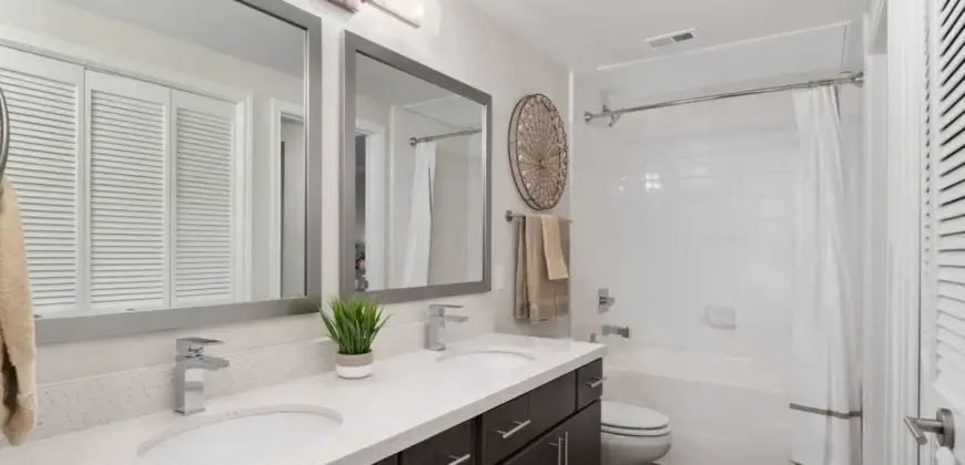 The Lodge At Lakeline Village