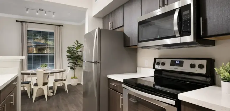 The Lodge At Lakeline Village