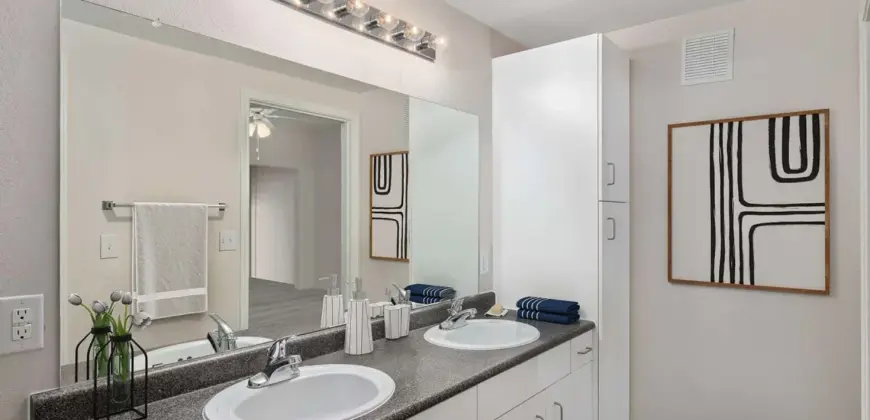 The Lodge At Lakeline Village