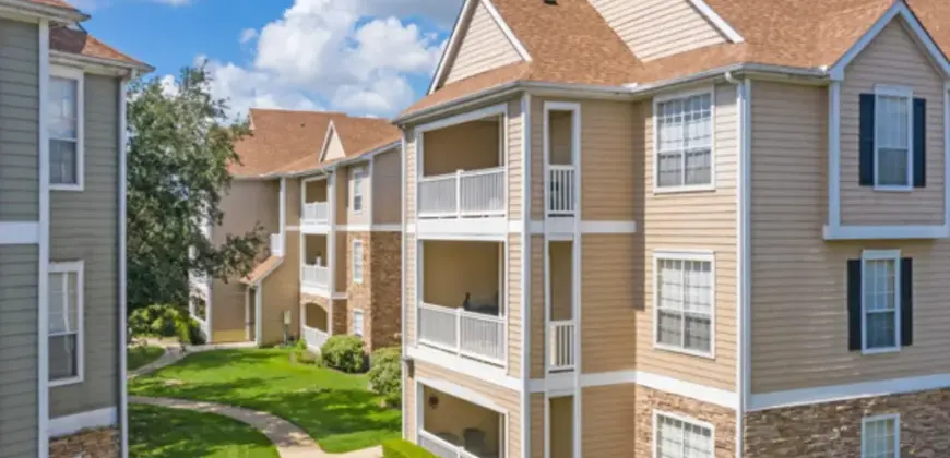 The Lodge At West Oaks