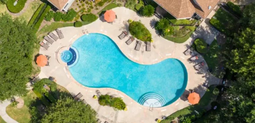 The Lodge At West Oaks