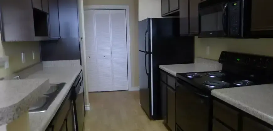 The Lodge At West Oaks