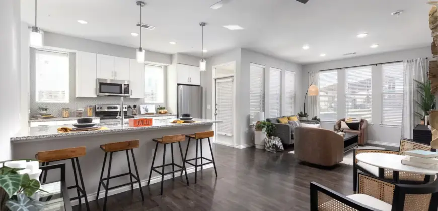 The Ovilla At Legacy Square
