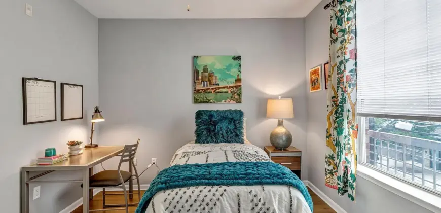 The Quarters At Sterling House