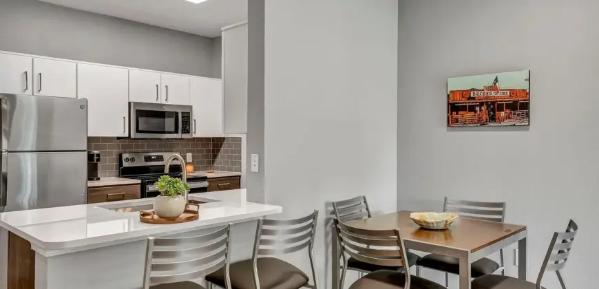 The Quarters At Sterling House