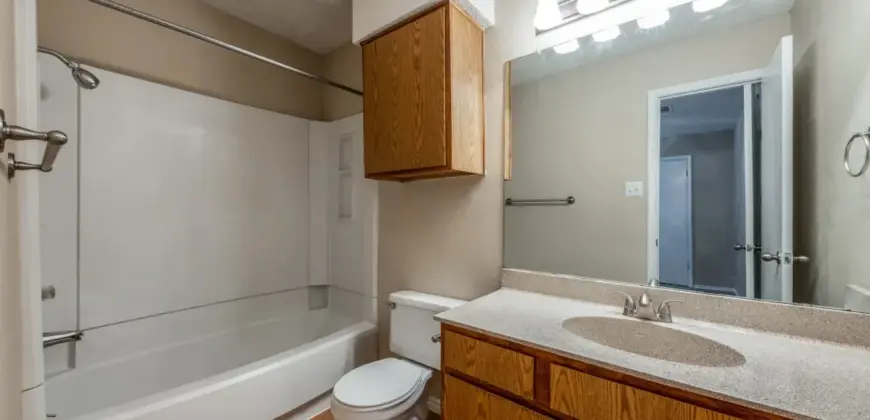 The Robinson On Melrose