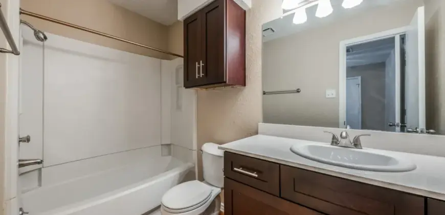 The Robinson On Melrose