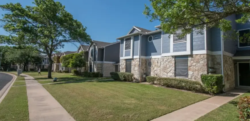 The Robinson On Melrose