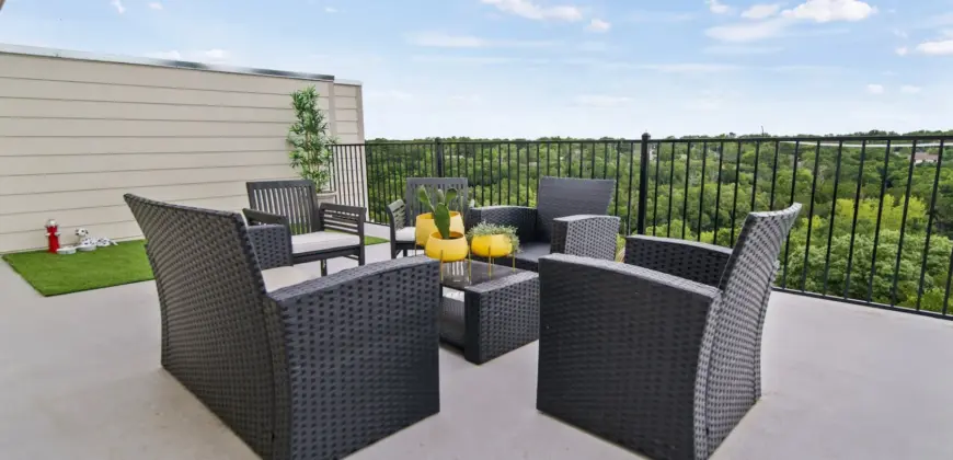 The Summit Brownstones